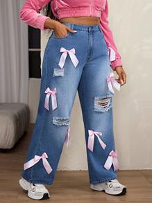 Plus Size Casual Street Style Pink Bow Decor Distressed Loose Straight Leg Jeans - Medium Wash - View 2
