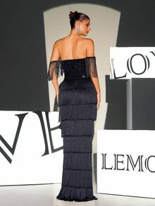 Decor cu paiete, cu franjuri, cu umăr dezactivat, rochie formală, lungă la podea, neagră, elegantă, de bal, seara, pentru invitați de nuntă, pentru absolvire, cină