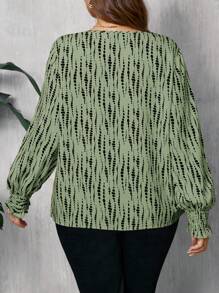 SHEIN LUNE Plus Size Allover Print V-Neck Lantern Sleeve Blouse Fall Women Clothes, Casual Everyday Wear Green Holiday Outfit,