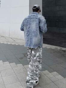 Manfinity EMRG 1pc Men Street Style Single-Breasted Pocket Fringe Denim Jacket