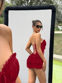 SHEIN ICON 蕾丝拼布吊带荷叶边露背交叉肩带迷你连衣裙 - 紅色 - 查看 2