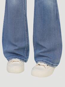 Tween Girls Retro High-Stretch Flared Distressed Denim Jeans With Contrast Lace - Medium Wash - View 5