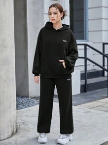 SHEIN Teen Girls Black/Solid Color/Letter Logo Hooded Sweatshirt And Pouch Pocket Sweatpants 2 Pieces Set, Casual/School/Sports Matching Set