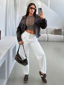 SHEIN Essnce Jeans casuales sueltos de pierna recta con bolsillos plegados para mujeres
