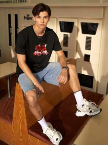 Manfinity Sport Corelite Boyfriend-Stil Herren Halloween Rundhals Kurzarm T-Shirt mit Buchstaben-Muster, lässiger Sportlook