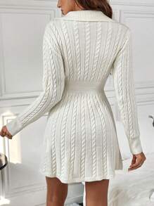 Chiquease 女式束腰高领 A 字形针织连衣裙 - 米色 - 查看 2
