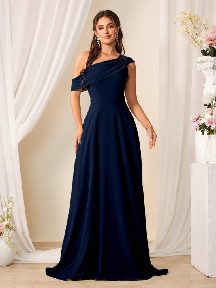 SHEIN Belle 1 pieza Vestido de dama de honor de largo maxi con cuello asimétrico y detalle fruncido en color liso - Azul Marino - Ver 1