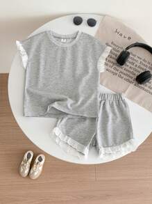 SHEIN 少女孔眼刺繡飾邊蝙蝠袖t恤和短褲 - 灰色 - 查看 1