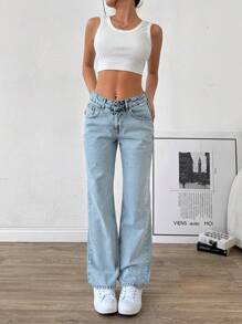 EURMUSE LOW RISE STRAIGHT CUT LONG HEM BOW PRINTED COQUETTE JEAN - Light Wash - View 3