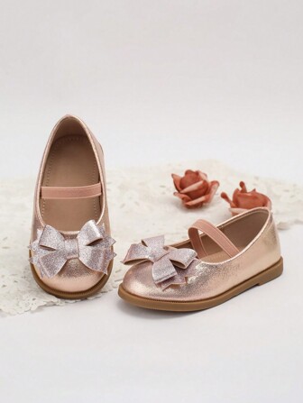 新款婴儿平底鞋，时尚儿童平底鞋，女童蝴蝶结装饰一脚蹬鞋