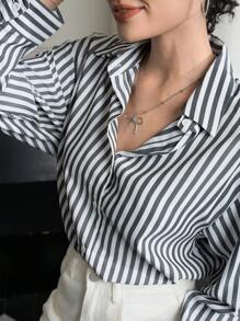 INAWLY 女士前扣长袖简约条纹衬衫，休闲日常穿着 - 黑與白 - 查看 5