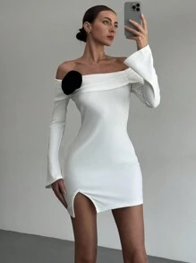 Aloruh 全新白色露肩碎花喇叭袖短款连衣裙 - 白色 - 查看 3