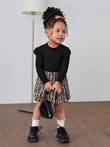 SHEIN 2pcs Baby Girls Cute Black Knitted Ruffle Trim Top And Letter Print Skirt Outfit, Fall/Winter - Multicolor - View 6