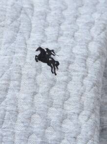 SHEIN Vintaside Kids Set da 2 pezzi per ragazzi: felpa girocollo a maniche lunghe con stampa cavaliere a cavallo, felpa in maglia a costine e pantaloni in jeans lavati, adatto per ritorno a scuola, autunno/inverno, Ognissanti, Natale