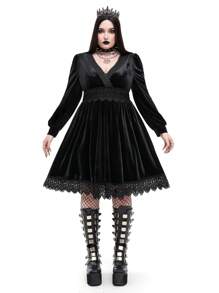 Whyspr Goth Punk Punk Gothic Plus Size V-Neck Lace Trim Puff Sleeve Velvet A-Line Party Dress, Elegant Goth Women Outfit - Black - View 4