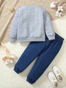 SHEIN Vintaside Kids Set da 2 pezzi per ragazzi: felpa girocollo a maniche lunghe con stampa cavaliere a cavallo, felpa in maglia a costine e pantaloni in jeans lavati, adatto per ritorno a scuola, autunno/inverno, Ognissanti, Natale