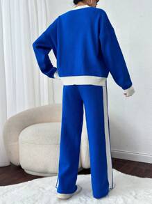 EURMUSE Conjunto de 2 piezas para mujer compuesto por un suéter holgado de punto de manga larga con rayas azules y blancas y pantalones - Azul y blanco - Ver 2