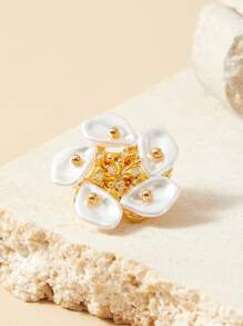SHEIN 18K 镀金花卉耳钉，适合任何场合 - 白色 - 查看 4