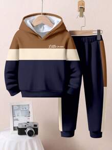 SHEIN 4pcs/Pack Young Boys Casual Striped Printed Loose Fit Long Sleeve Hoodie & Sweatpants 2 Pieces Set, Suitable For Autumn/Winter