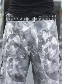 Manfinity EMRG Jeans casuales con bolsillos múltiples de estampado completo para hombres, diseño minimalista