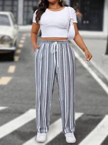 SHEIN LUNE Quần ống côn kẻ sọc thắt eo cỡ lớn cho nữ thường ngày - Đen và trắng - Xem 4