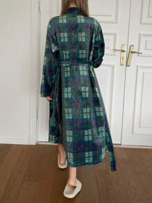 DAZY Women Casual Winter Flannel Plaid Pattern Robe Pajama - Green - View 2