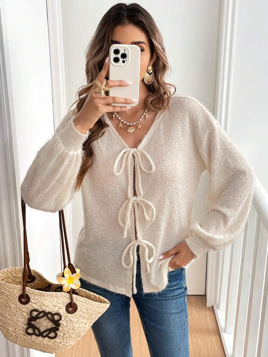 SHEIN Frenchy Women's Solid Color V-Neck Tie Front Long Sleeve Top, Autumn/Winter, Ladies' Oversized Solid Color Knotted Open Front Top, Commute, Minimalist, Office Wear, Old Money, Simple, Women's Tie Front Belt Solid Color Top, Can Be Worn Over A T-Shirt, Oversized Cute Top, We Recommend Buying One Size Smaller! Super Warm And Soft!