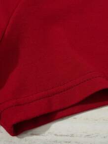 SHEIN Camiseta de manga corta informal para hombre con estampado de leopardo, gorra de Papá Noel y eslogan gráfico de Navidad