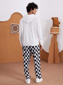 We Bare Bears X SHEIN Men Casual Loose Knit White Bear Graphic Print Hoodie And Checkerboard Sweatpants 2-Piece Set - White - View 2