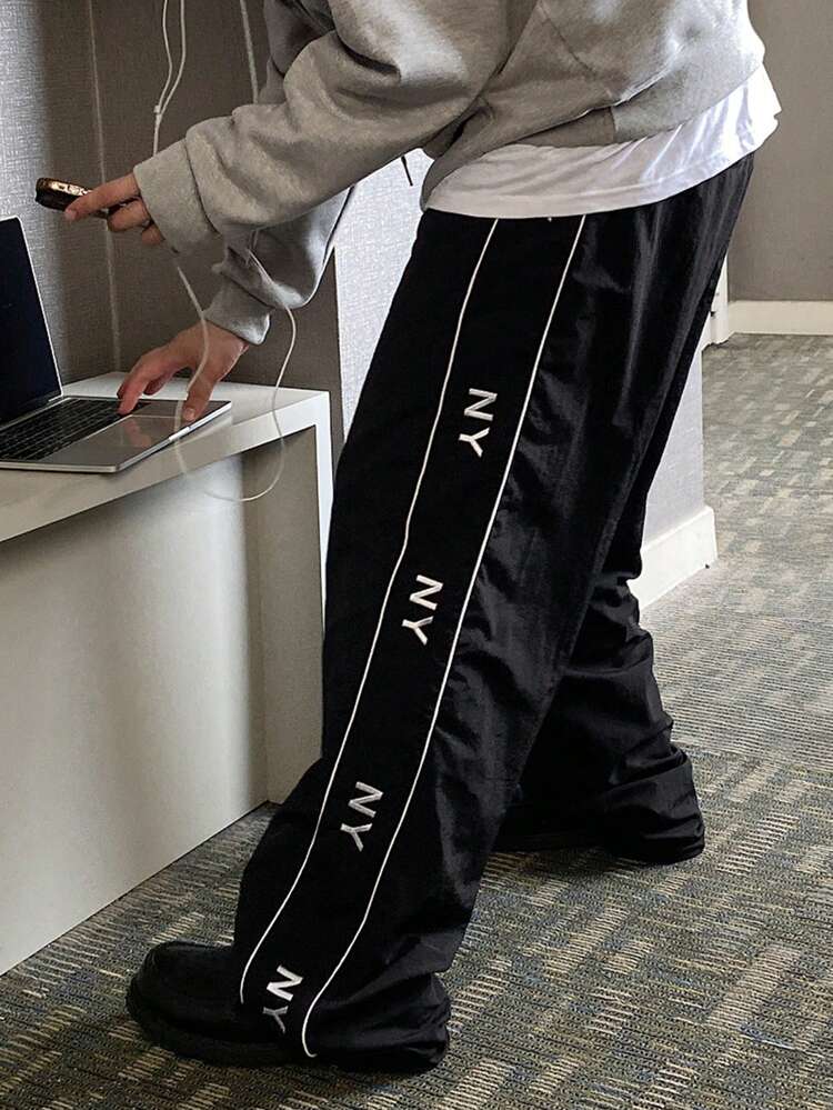 Men's Casual Everyday Letter Print Fashion Loose Fit Wide Leg Pants, Autumn Men Joggers