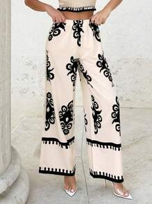 SHEIN Tall 女士休闲度假春夏抹胸几何印花两件套 - 杏色 - 查看 3