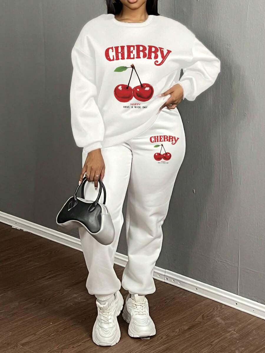 Slaydiva 2 件套女士超大樱桃图案圆领长袖运动衫和抽绳腰休闲长款运动裤，秋冬 - 白色 - 查看 1