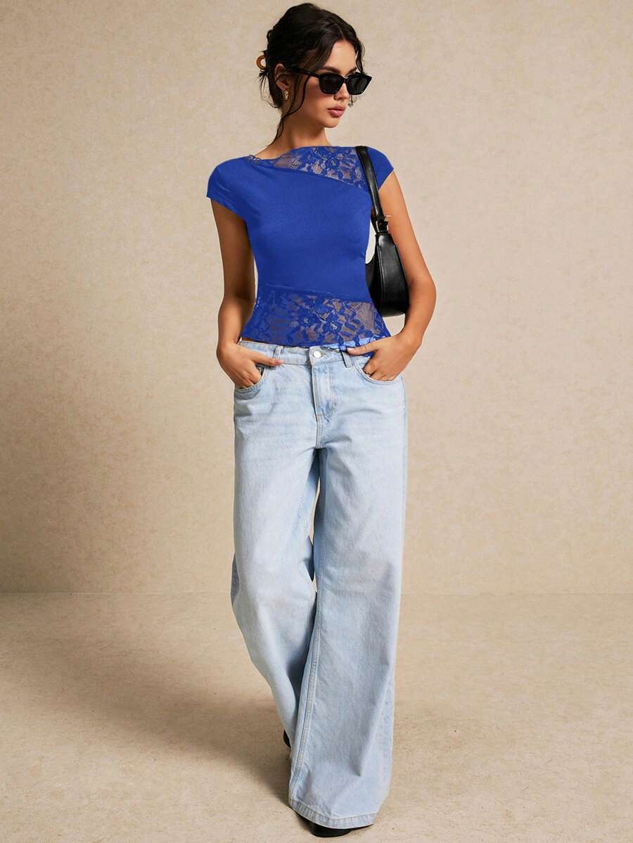 Poéselle Damen Sommer enganliegendes asymmetrisches T-Shirt mit Spitze, Kurzarm, Saum Splissing und Volant Design