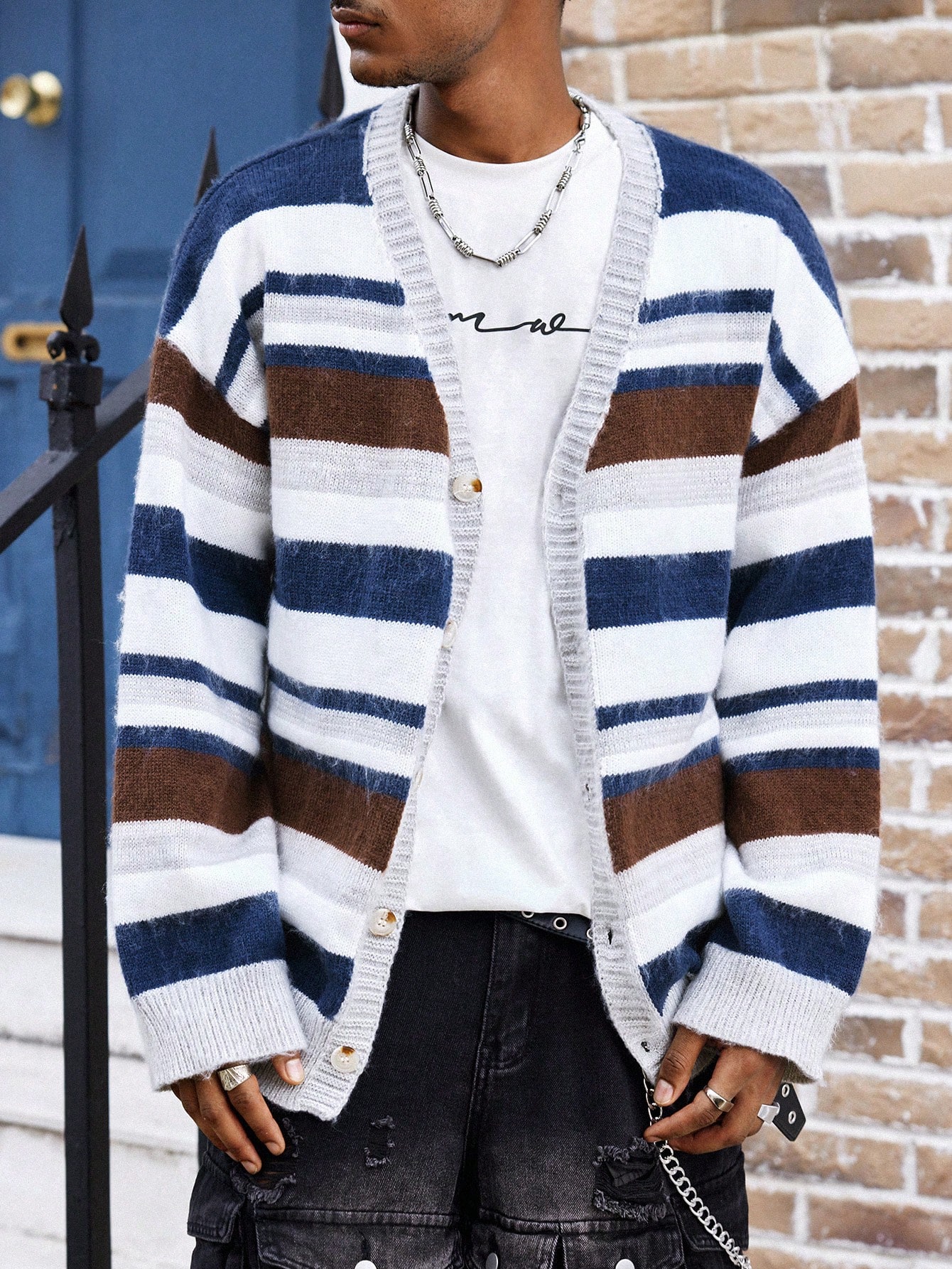 Men's V-Neck Button-Front Contrast Striped Print Long Sleeve Cardigan