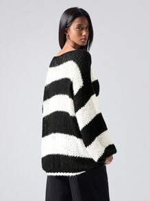 LYSMO Suéter oversize de cuello redondo con rayas, adecuado para otoño e invierno - Blanco y Negro - Ver 2