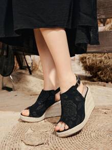 Styleloop Women's Platform & Wedge Sandals, Suitable For Daily Wear - Black - View 2