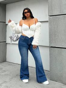 SHEIN ICON Jeans acampanados de talla grande de mezclilla elástica, azul