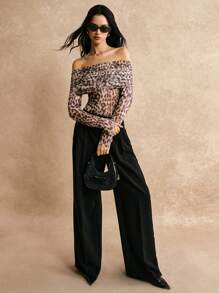 Poéselle 紧身豹纹露肩单肩长袖连体衣，弹力舒适，优雅迷人，豹纹长袖连体衣，露肩上衣，豹纹上衣，派对女士连体衣，Y2K 风格，万圣节女士服装，秋季女士服装，FW24 秋冬 - 彩色 - 查看 1