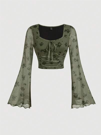 SHEIN MOD Camiseta vintage de manga abullonada con estampado floral casual para mujer, atuendo de invierno, renacentista, blusas de manga larga para mujer, ropa de hippie, ropa de mujer para Año Nuevo, blusa para vacaciones, vintage