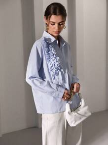 Aveloria Modichic 时尚通勤宽松休闲条纹 3D 褶边长袖女式衬衫