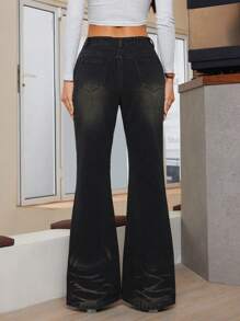 SHEIN Essnce 极简时尚喇叭牛仔裤，适合休闲出游 - 黑色 - 查看 2