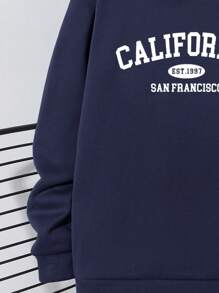 SHEIN Leap Crew 青少年男童休闲印花保暖连帽衫，深灰色和绿色，适合秋季、冬季保暖穿着，可用于上学、居家、日常穿着、运动、生日派对、郊游等场合，百搭实用。 - 藏蓝色 - 查看 4