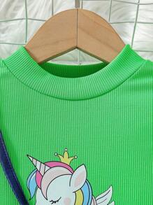 SHEIN 3pcs/Set Little Girls Autumn Fashionable Cute Unicorn Print Ruffle Long Sleeve T-Shirt Top + Flare Pants + Heart Sling Bag
