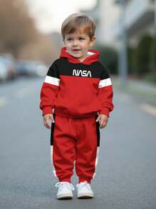 SHEIN 2 件装，年轻男孩拼色图案宽松休闲套头连帽衫套装，适合秋冬季 - 彩色 - 查看 1