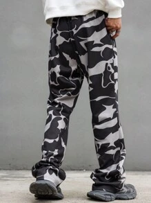 Manfinity EMRG 休闲男士慢跑裤，全印花，带侧袋，适合日常运动装，秋季 - 黑色 - 查看 2