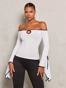 Glamine 黑白对比镂空长袖 T 恤，露肩设计，适合女性办公室穿着，秋季