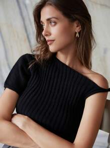 Aveloria Modichic 1pc Off Shoulder Asymmetrical Cutout Design Refined French Style High-End Slim Fit Knit Top
