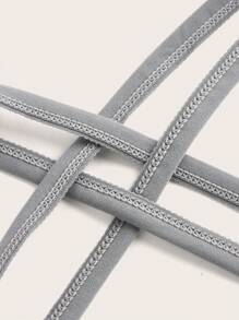 Easithlete Women Seamless Elastic Padded Sports Bra With Multi-Strap Back Design - Multicolor - View 4