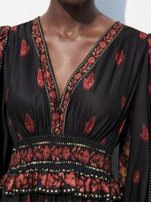 Maija 女款秋冬棕红色收腰及袖下摆收褶复古定位印花灯笼袖长款连衣裙 - 彩色 - 查看 3