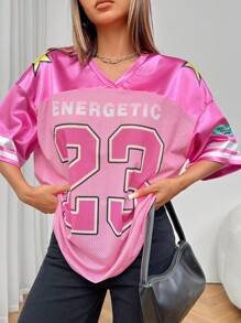 SHEIN PETITE Nouveau t-shirt rose ample et décontracté pour femmes, col en V, style sport avec lettrage et patchwork imprimé - Rose bonbon - Voir 1